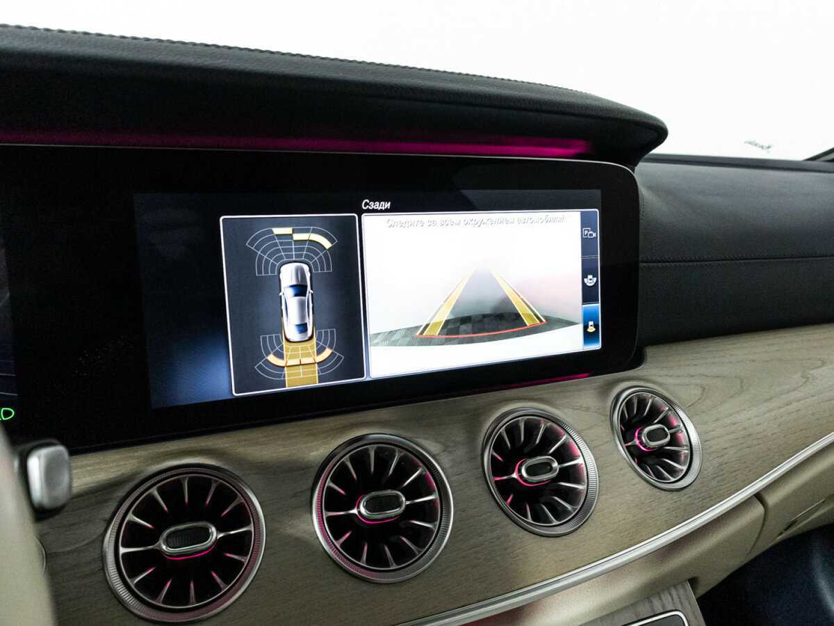 Mercedes-Benz E-Класс 2019 года с пробегом. Фото: #18