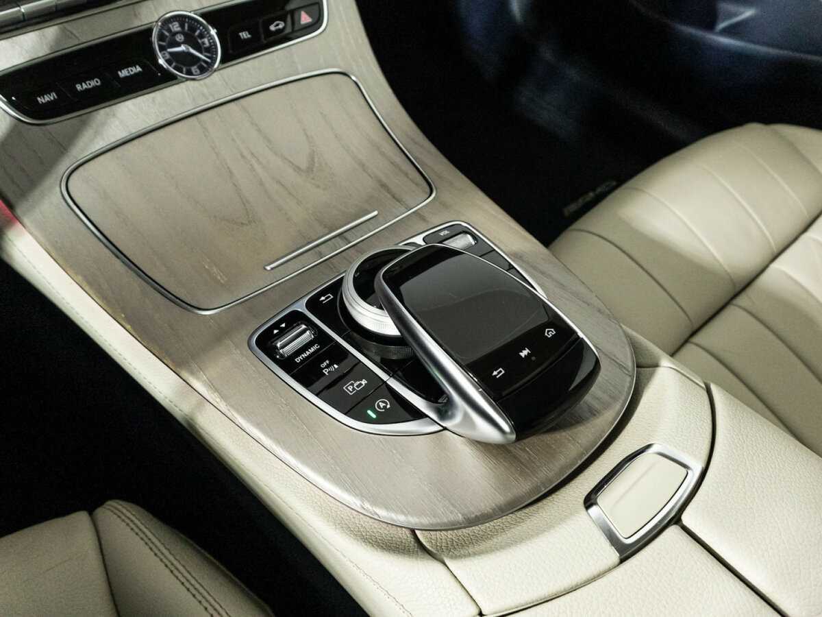 Mercedes-Benz E-Класс 2019 года с пробегом. Фото: #20