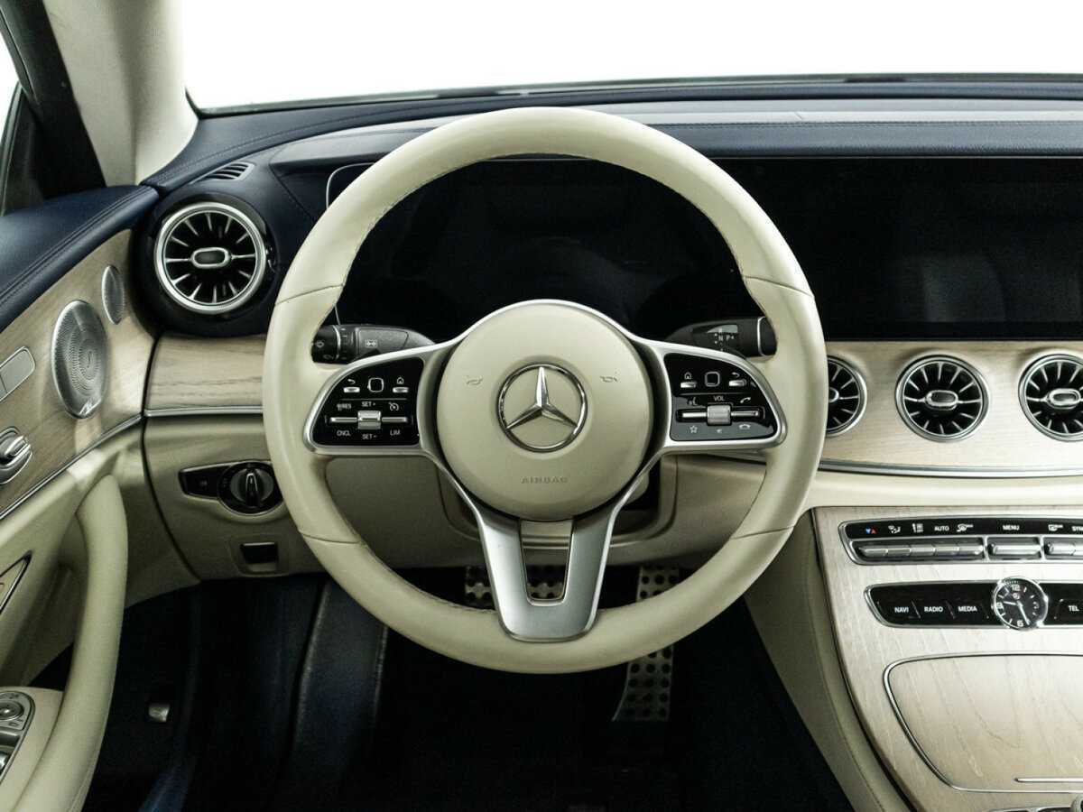 Mercedes-Benz E-Класс 2019 года с пробегом. Фото: #23