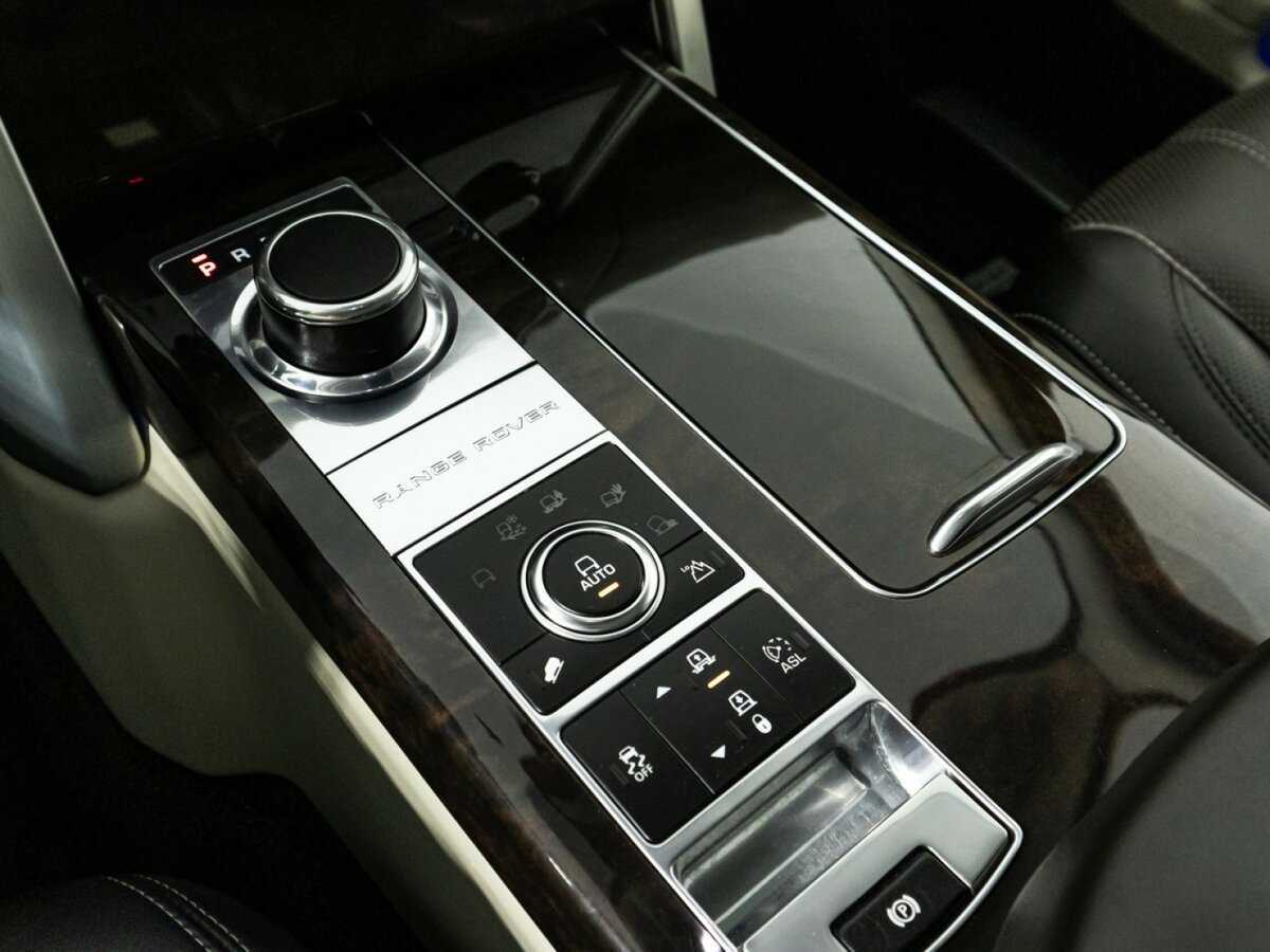 Land Rover Range Rover 2015 года с пробегом. Фото: #20