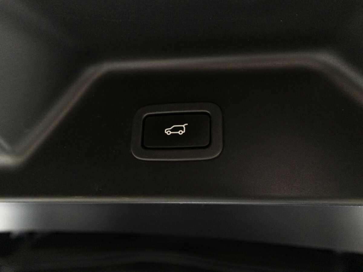 Land Rover Range Rover 2015 года с пробегом. Фото: #15