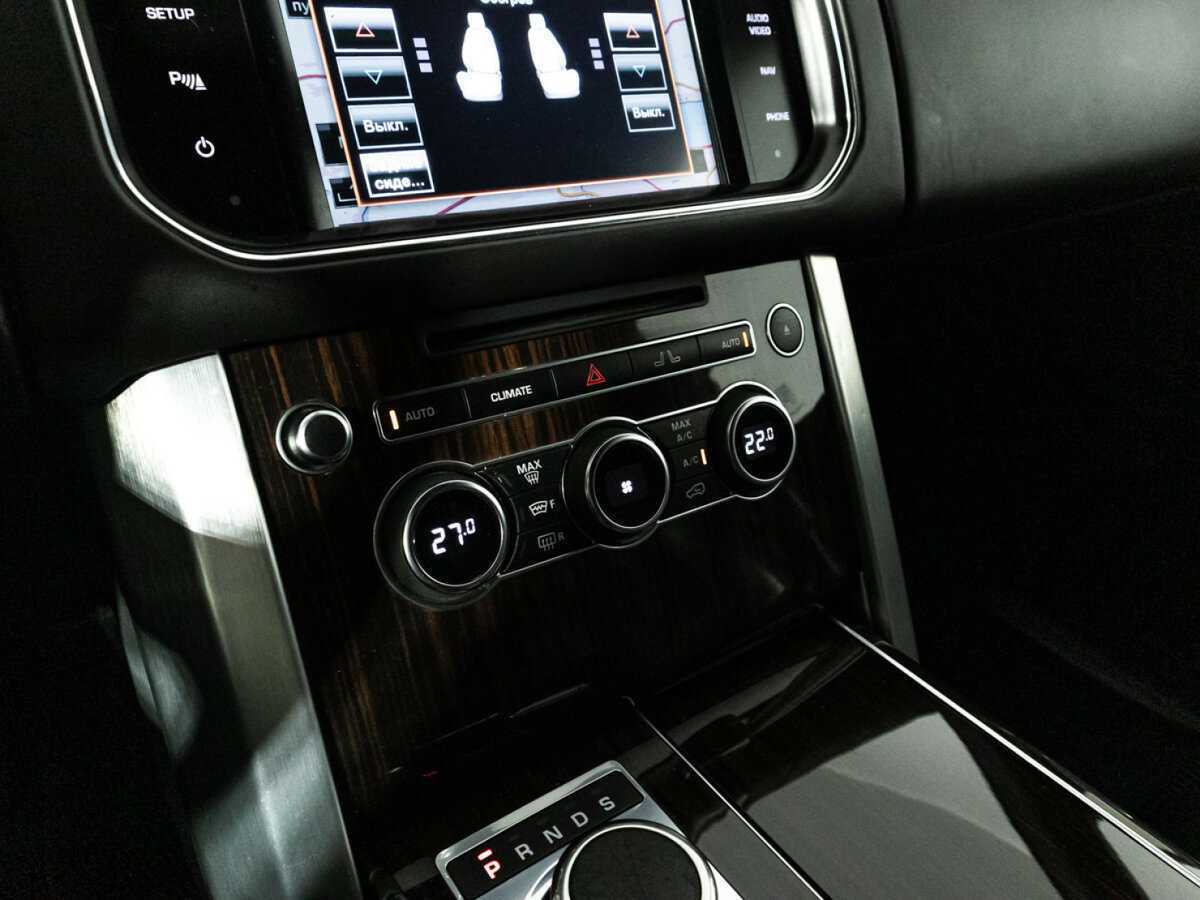 Land Rover Range Rover 2015 года с пробегом. Фото: #19