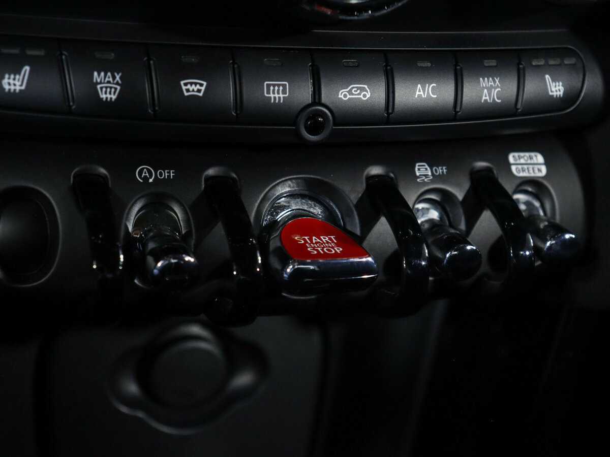 Mini Hatch 2021 года с пробегом. Фото: #23