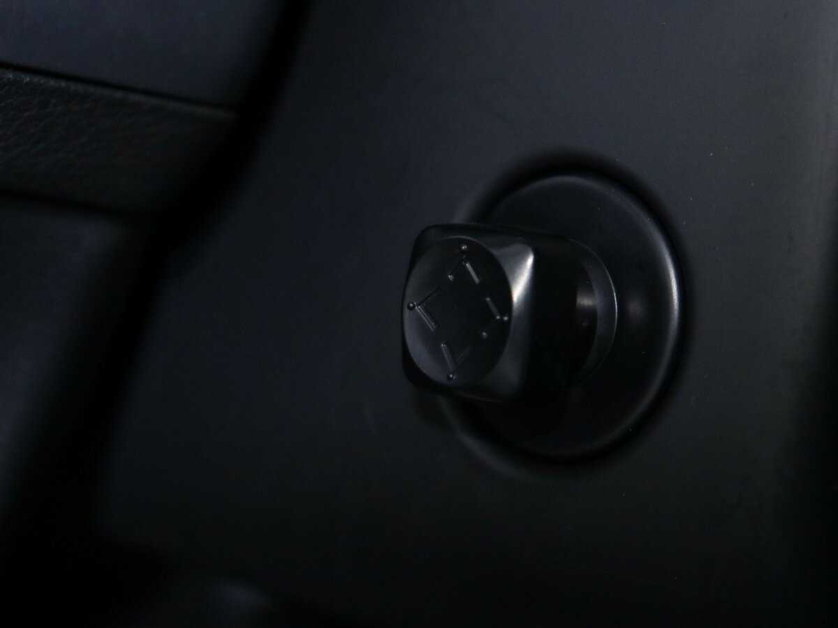 Infiniti Q50 2015 года с пробегом. Фото: #16