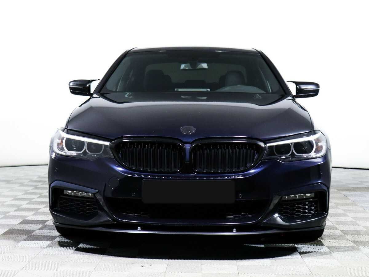 BMW 5 серии 2018 года с пробегом. Фото: #1