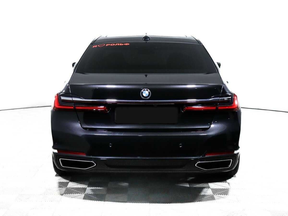BMW 7 серии 2021 года с пробегом. Фото: #5