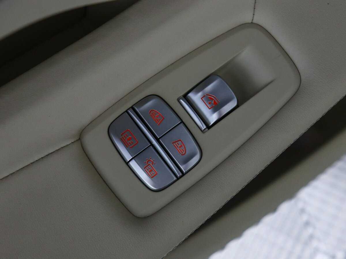 BMW 7 серии 2021 года с пробегом. Фото: #27