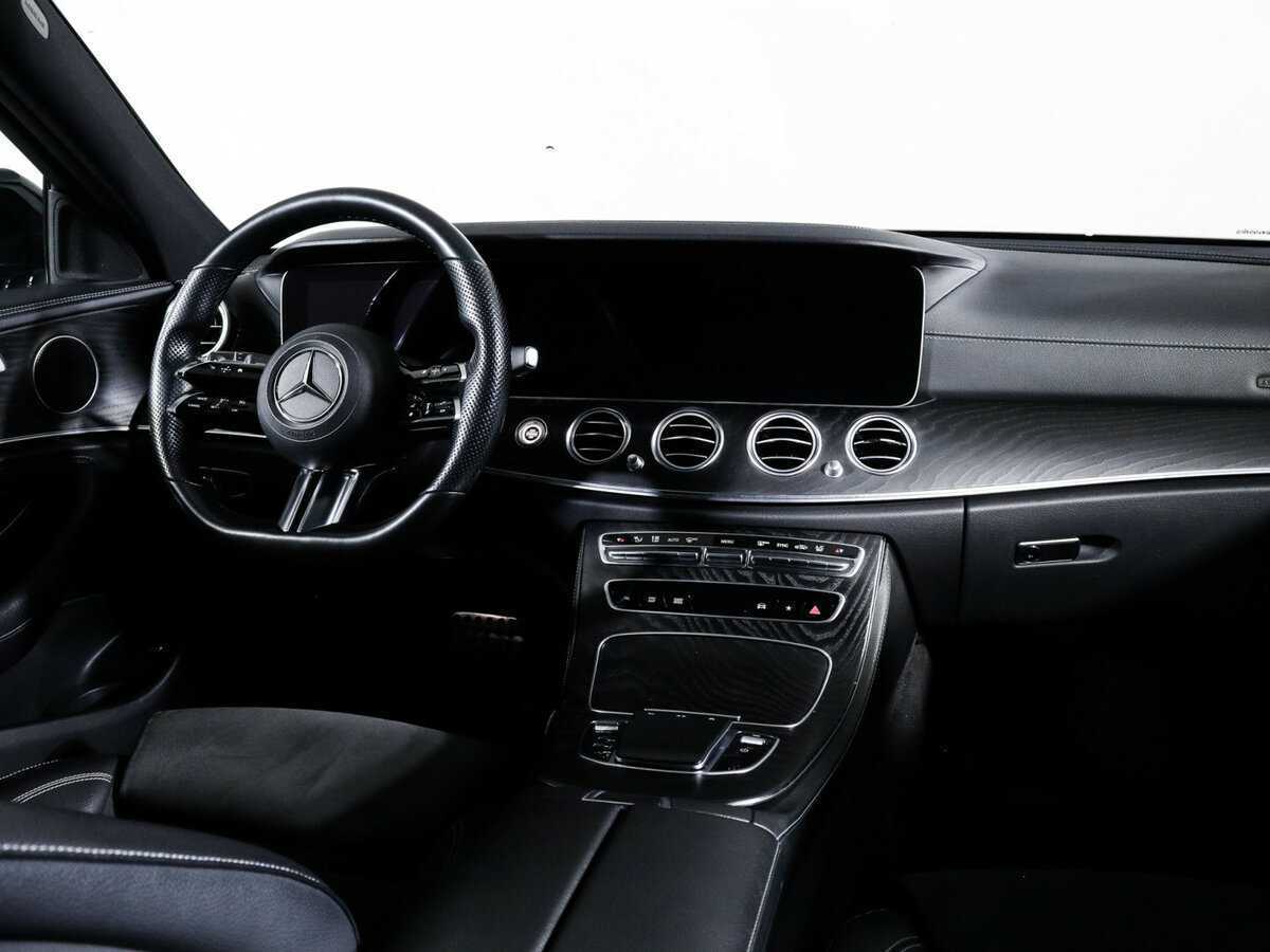 Mercedes-Benz E-Класс 2021 года с пробегом. Фото: #11