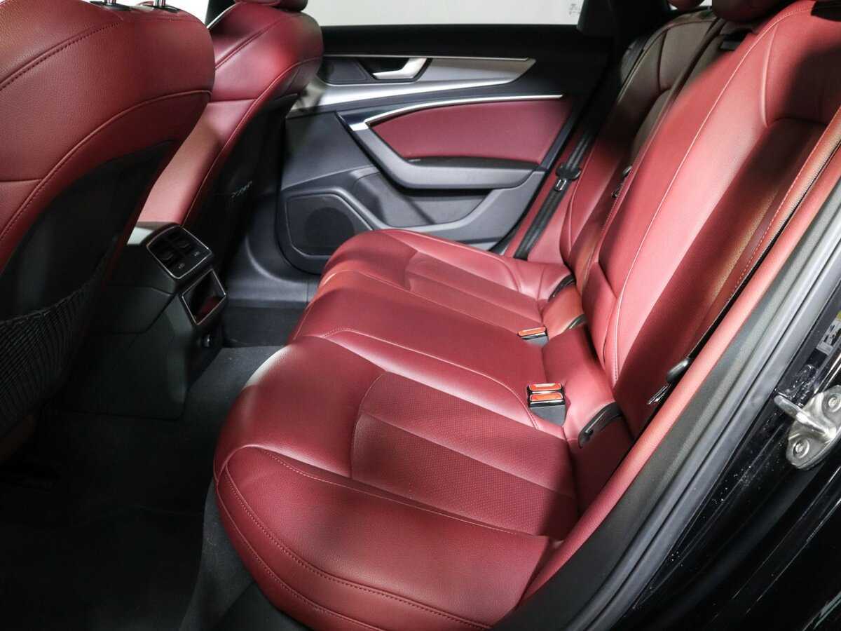 Audi A6 2019 года с пробегом. Фото: #9
