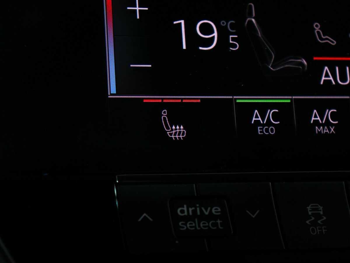 Audi A6 2019 года с пробегом. Фото: #23