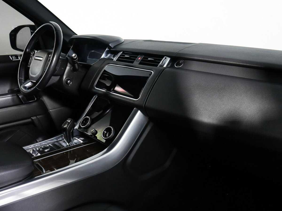 Land Rover Range Rover Sport 2018 года с пробегом. Фото: #8