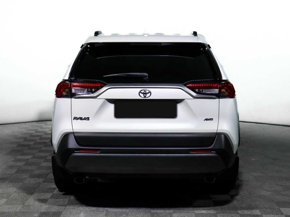 Toyota RAV4 2020 года с пробегом. Фото: #5