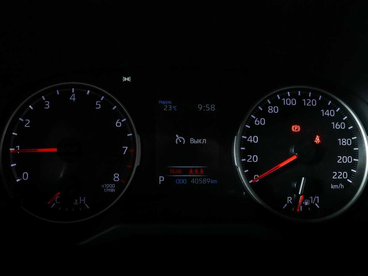 Toyota RAV4 2020 года с пробегом. Фото: #10