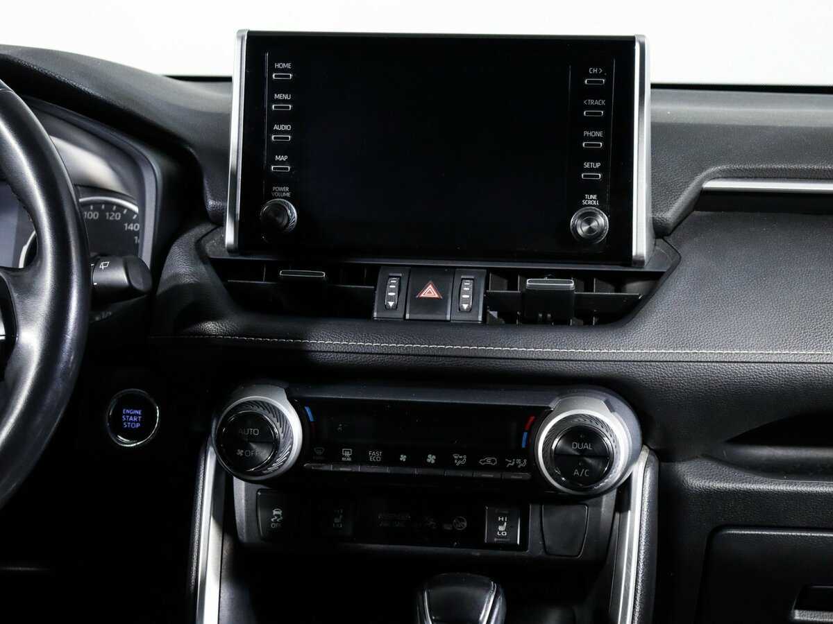 Toyota RAV4 2020 года с пробегом. Фото: #12