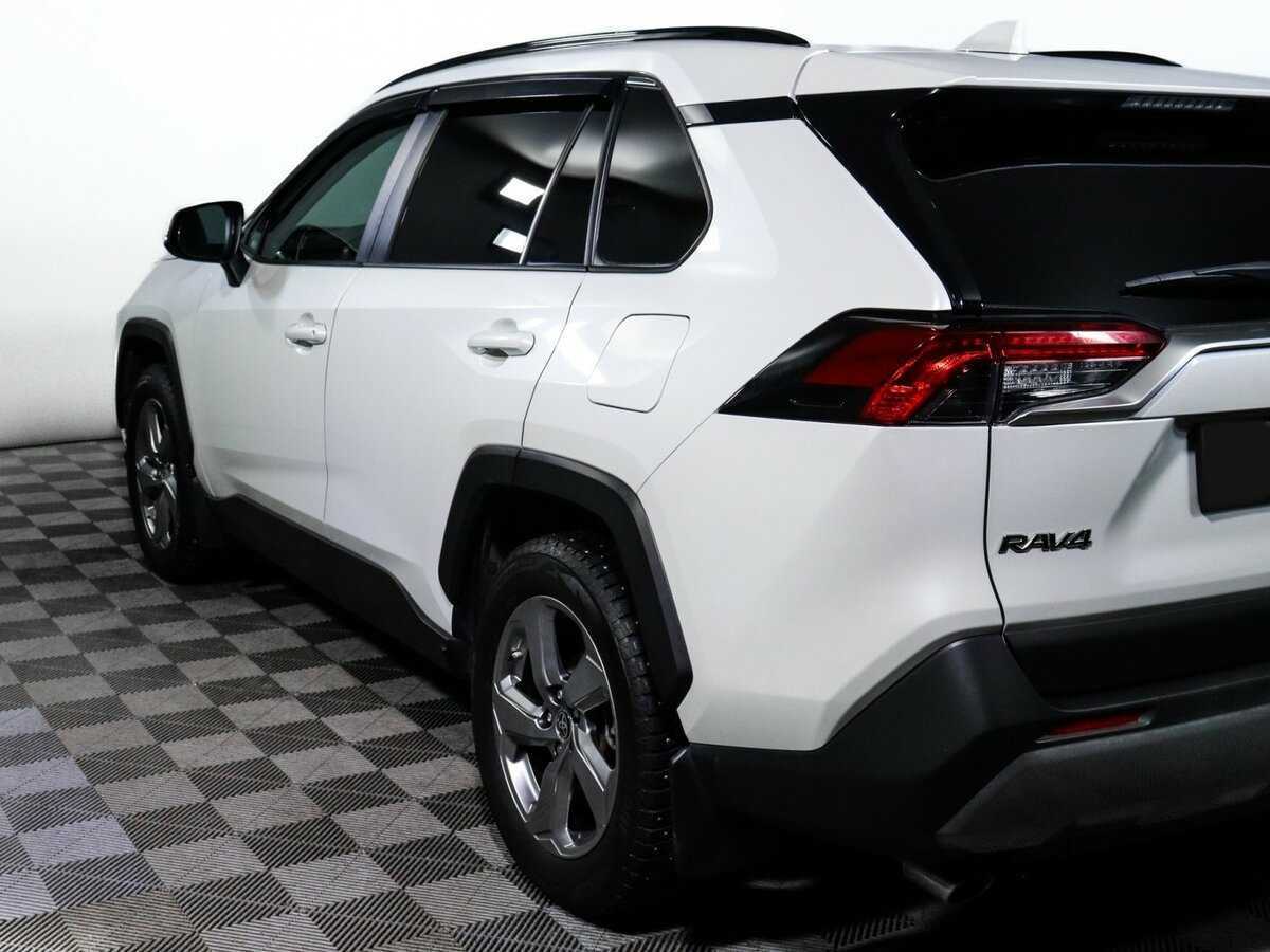 Toyota RAV4 2020 года с пробегом. Фото: #19