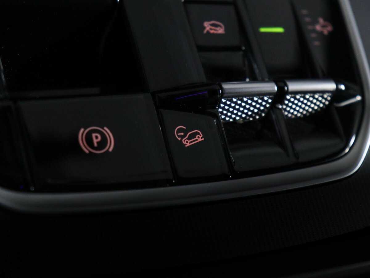 BMW X6 2020 года с пробегом. Фото: #27