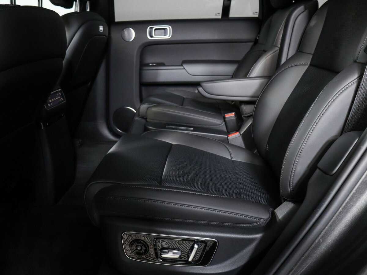 LiXiang L9 2024 года с пробегом. Фото: #6