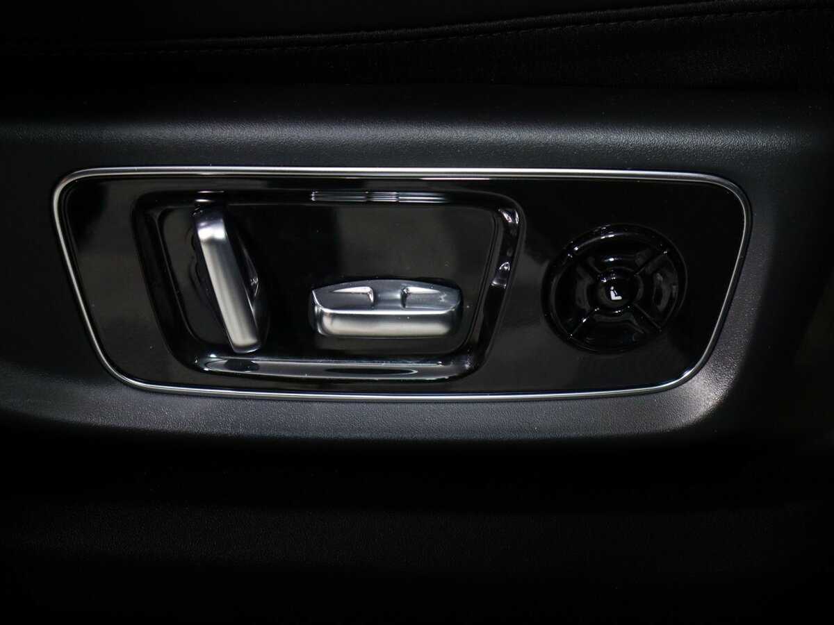 LiXiang L9 2024 года с пробегом. Фото: #25