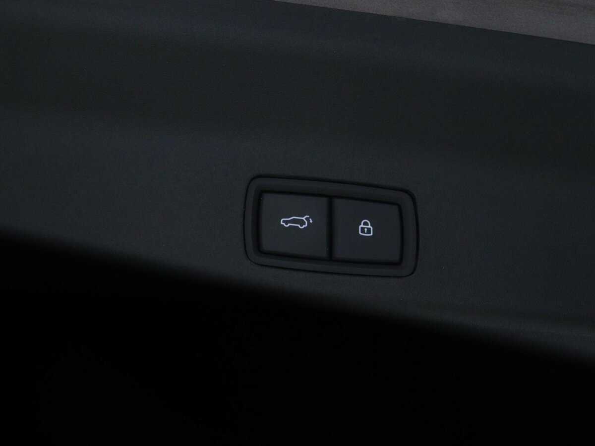 LiXiang L9 2024 года с пробегом. Фото: #27