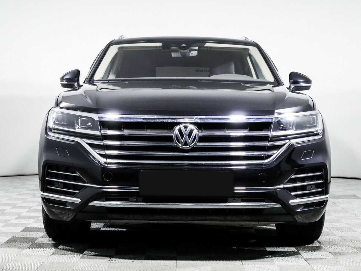 Volkswagen Touareg 2020 года с пробегом. Фото: #1