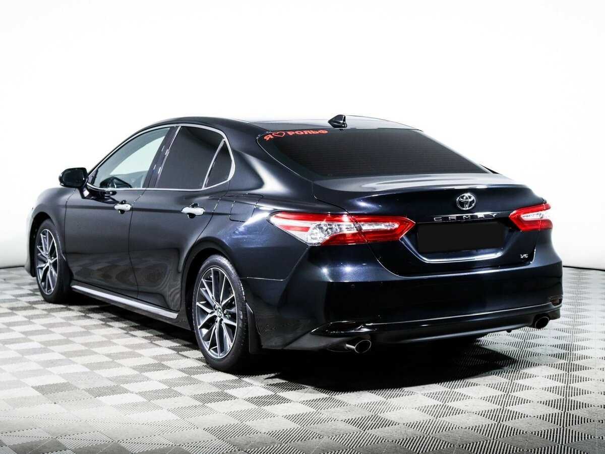 Toyota Camry 2023 года с пробегом. Фото: #6