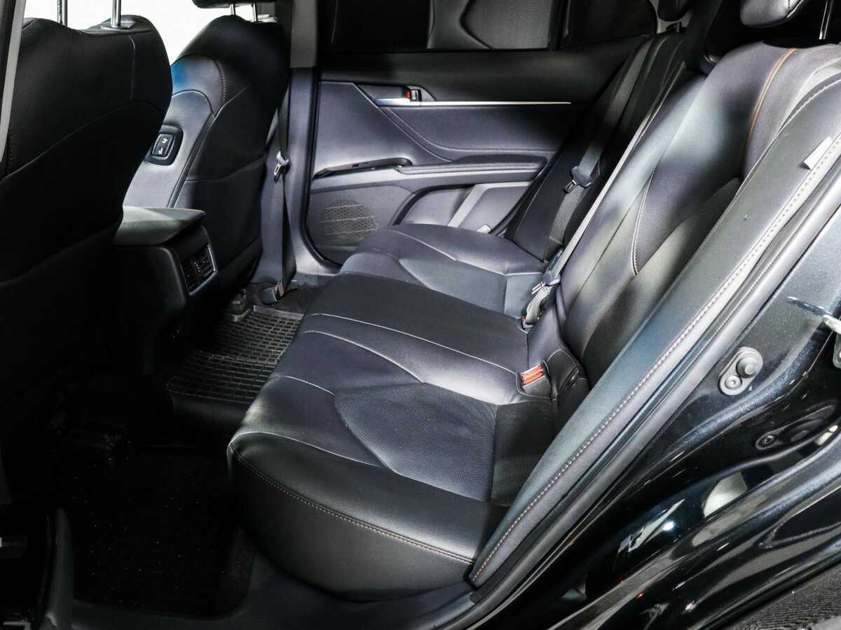 Toyota Camry 2023 года с пробегом. Фото: #9