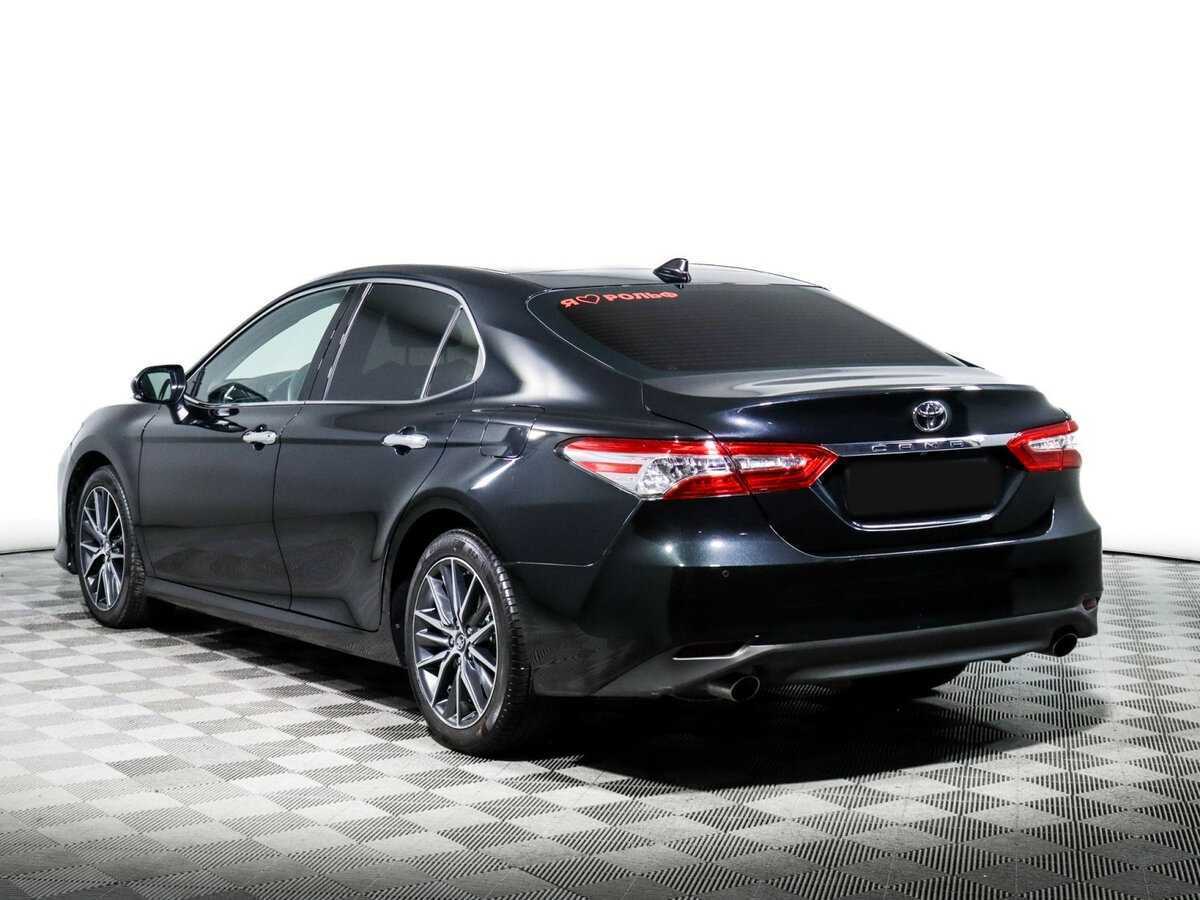 Toyota Camry 2023 года с пробегом. Фото: #6