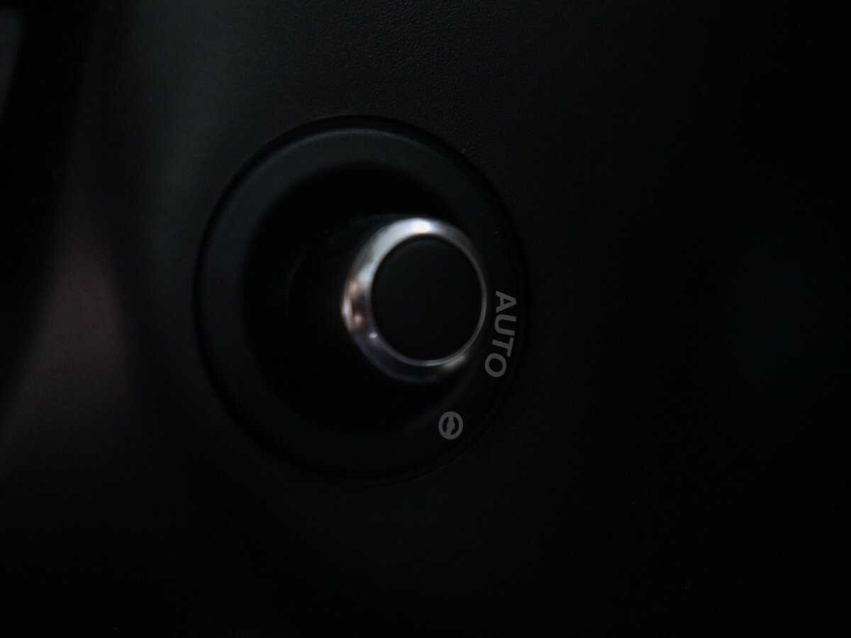 Land Rover Range Rover 2013 года с пробегом. Фото: #29