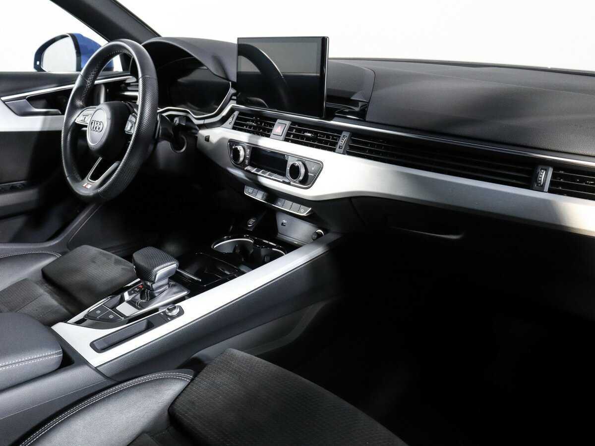 Audi A4 2020 года с пробегом. Фото: #8