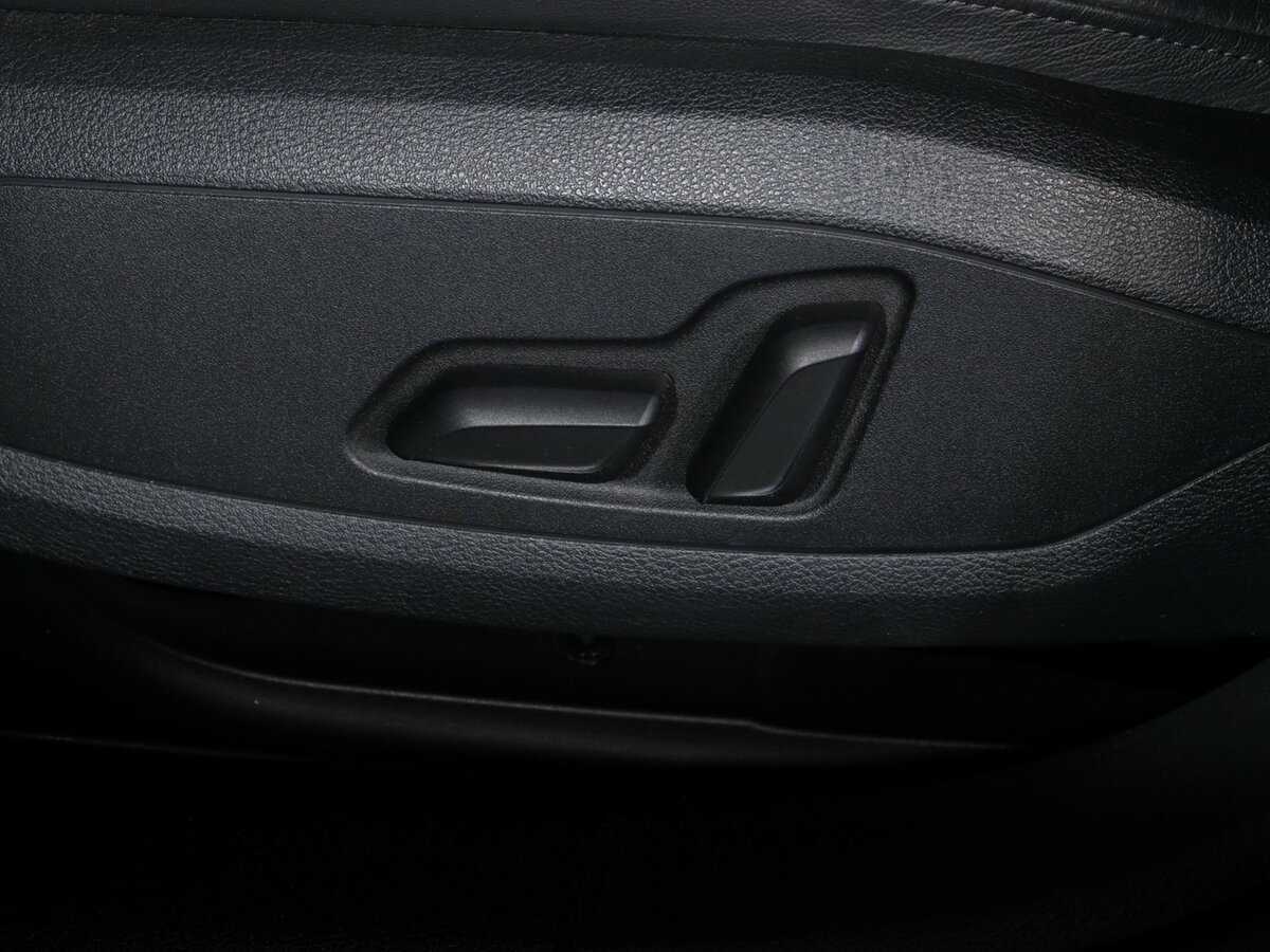 Audi A4 2020 года с пробегом. Фото: #16