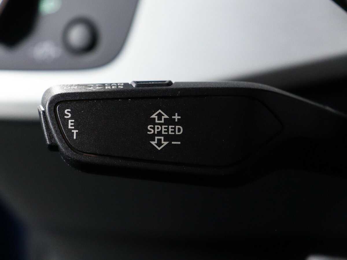 Audi A4 2020 года с пробегом. Фото: #17