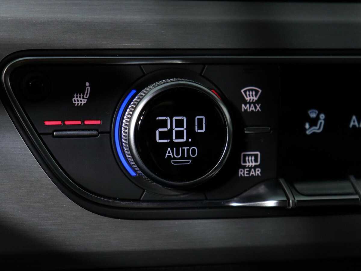 Audi A4 2020 года с пробегом. Фото: #19