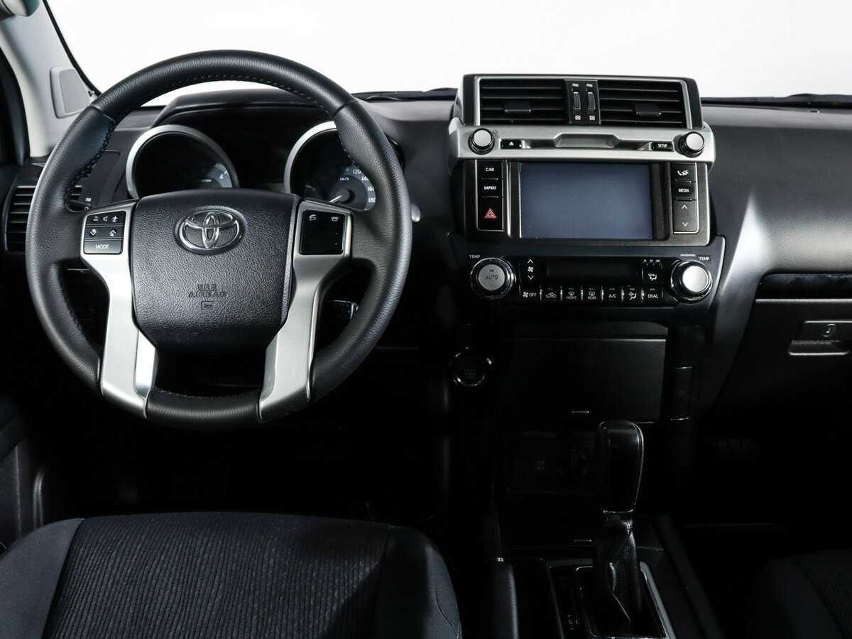 Toyota Land Cruiser Prado 2015 года с пробегом. Фото: #11