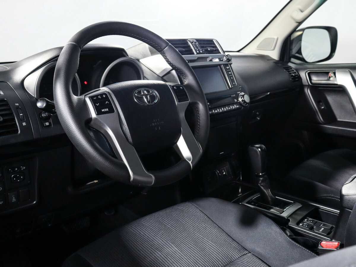 Toyota Land Cruiser Prado 2015 года с пробегом. Фото: #13