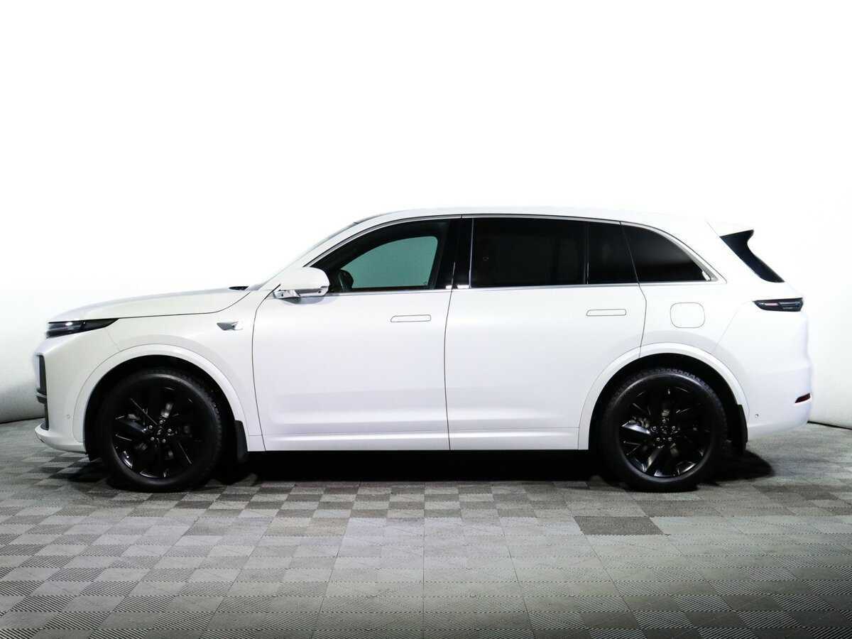 LiXiang L7 2024 года с пробегом. Фото: #4