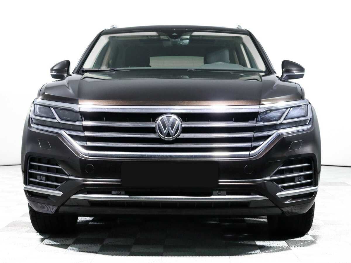 Volkswagen Touareg 2018 года с пробегом. Фото: #1