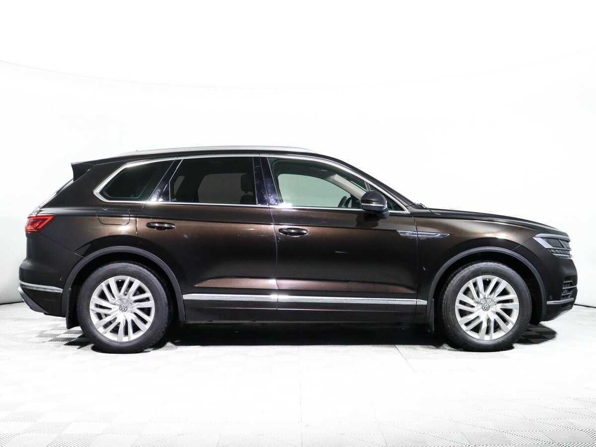 Volkswagen Touareg 2018 года с пробегом. Фото: #3