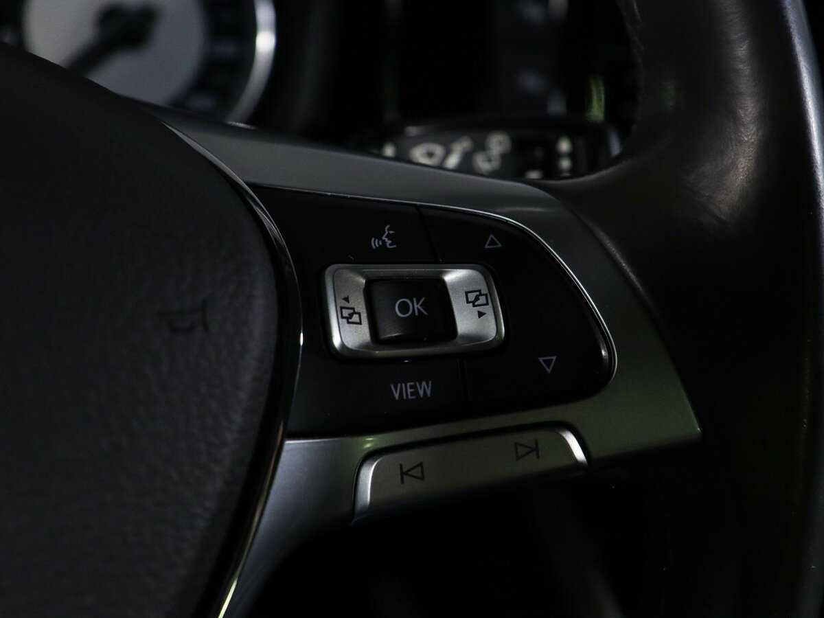 Volkswagen Touareg 2018 года с пробегом. Фото: #18