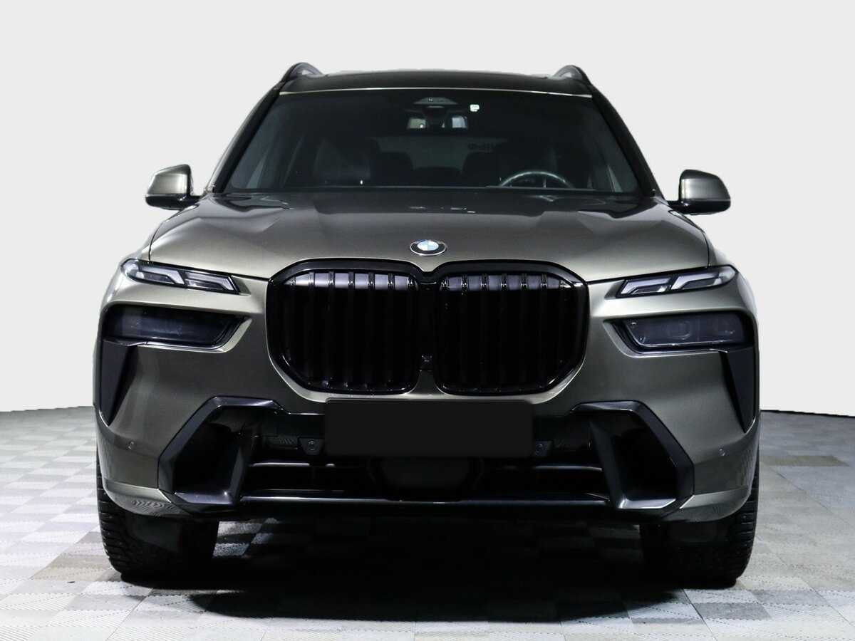 BMW X7 2022 года с пробегом. Фото: #1