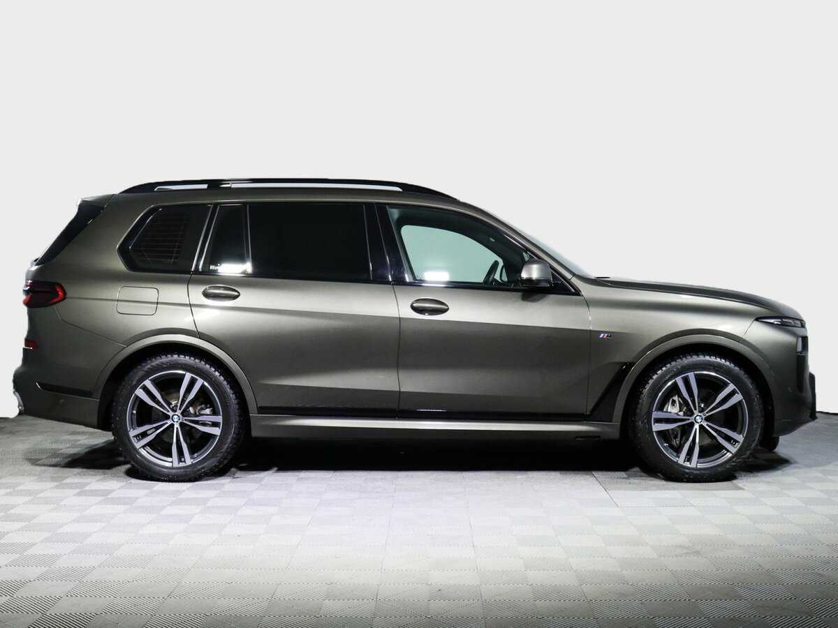 BMW X7 2022 года с пробегом. Фото: #3
