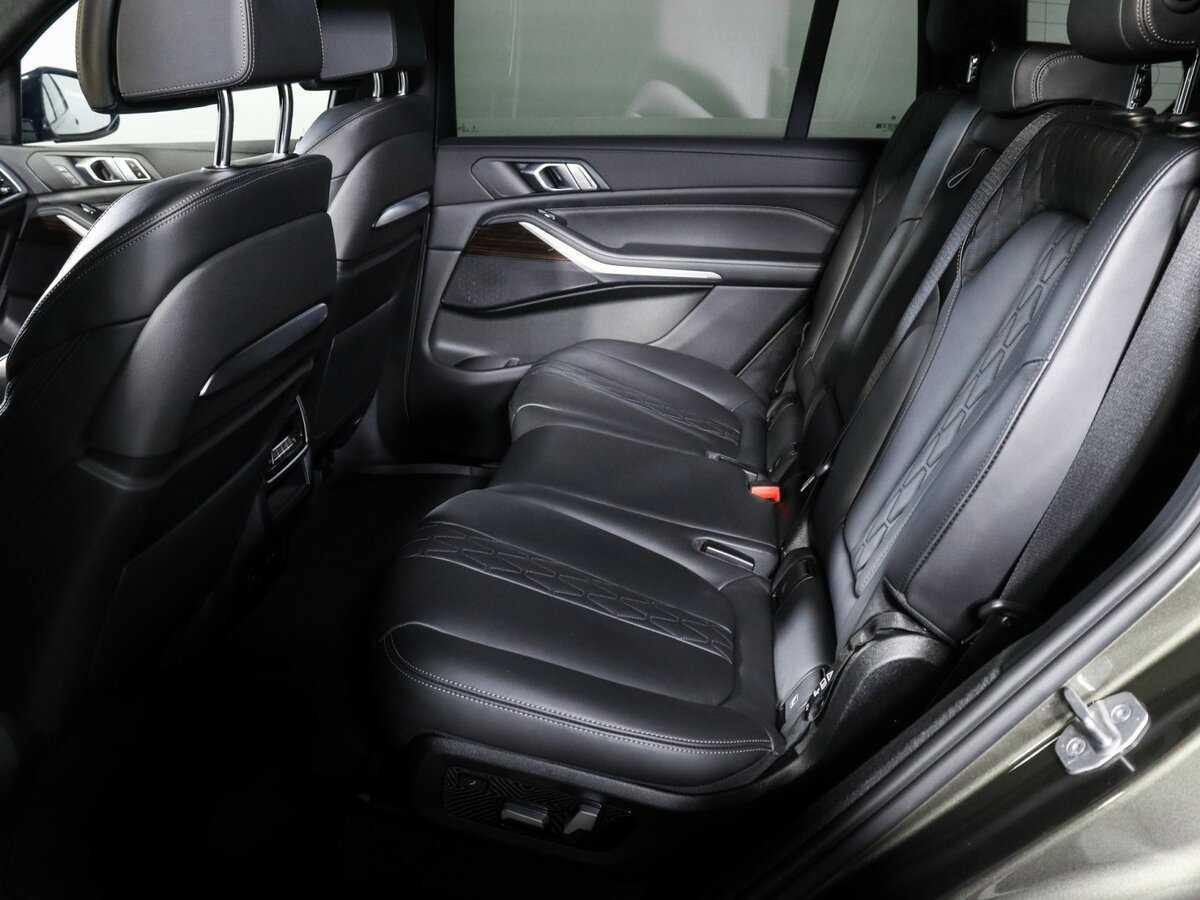 BMW X7 2022 года с пробегом. Фото: #6
