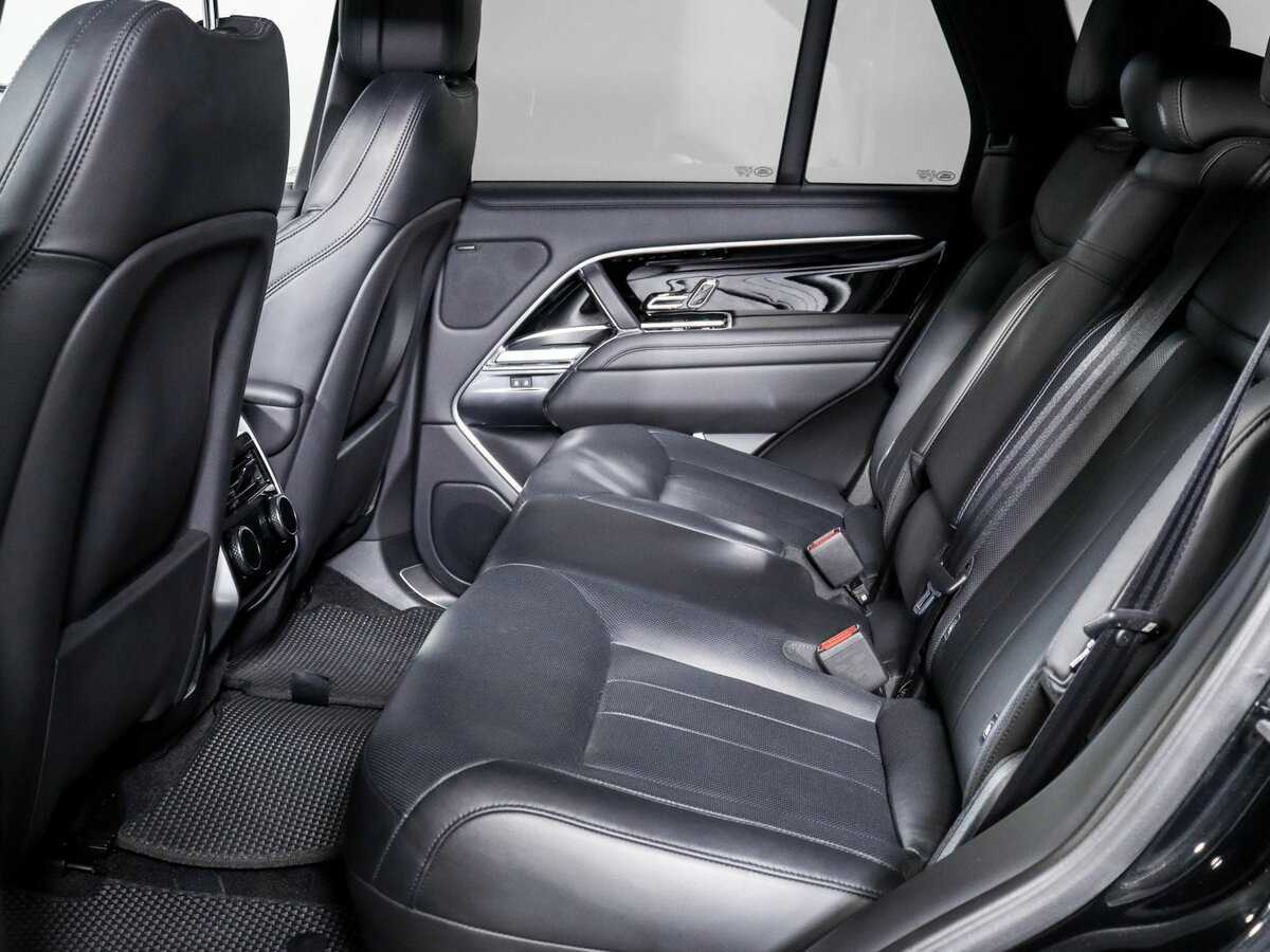 Land Rover Range Rover 2023 года с пробегом. Фото: #9