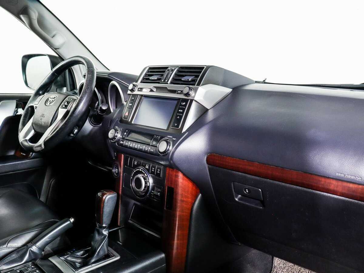 Toyota Land Cruiser Prado 2013 года с пробегом. Фото: #8