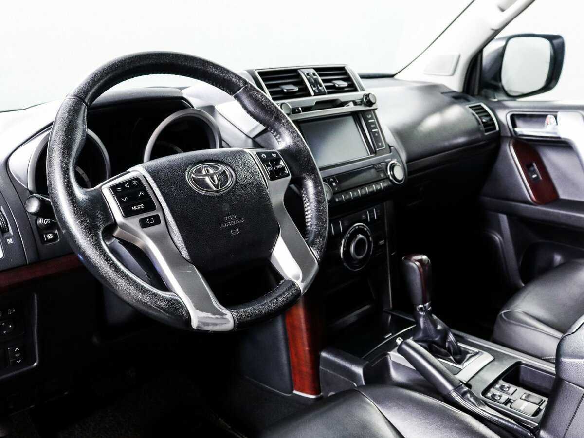 Toyota Land Cruiser Prado 2013 года с пробегом. Фото: #13