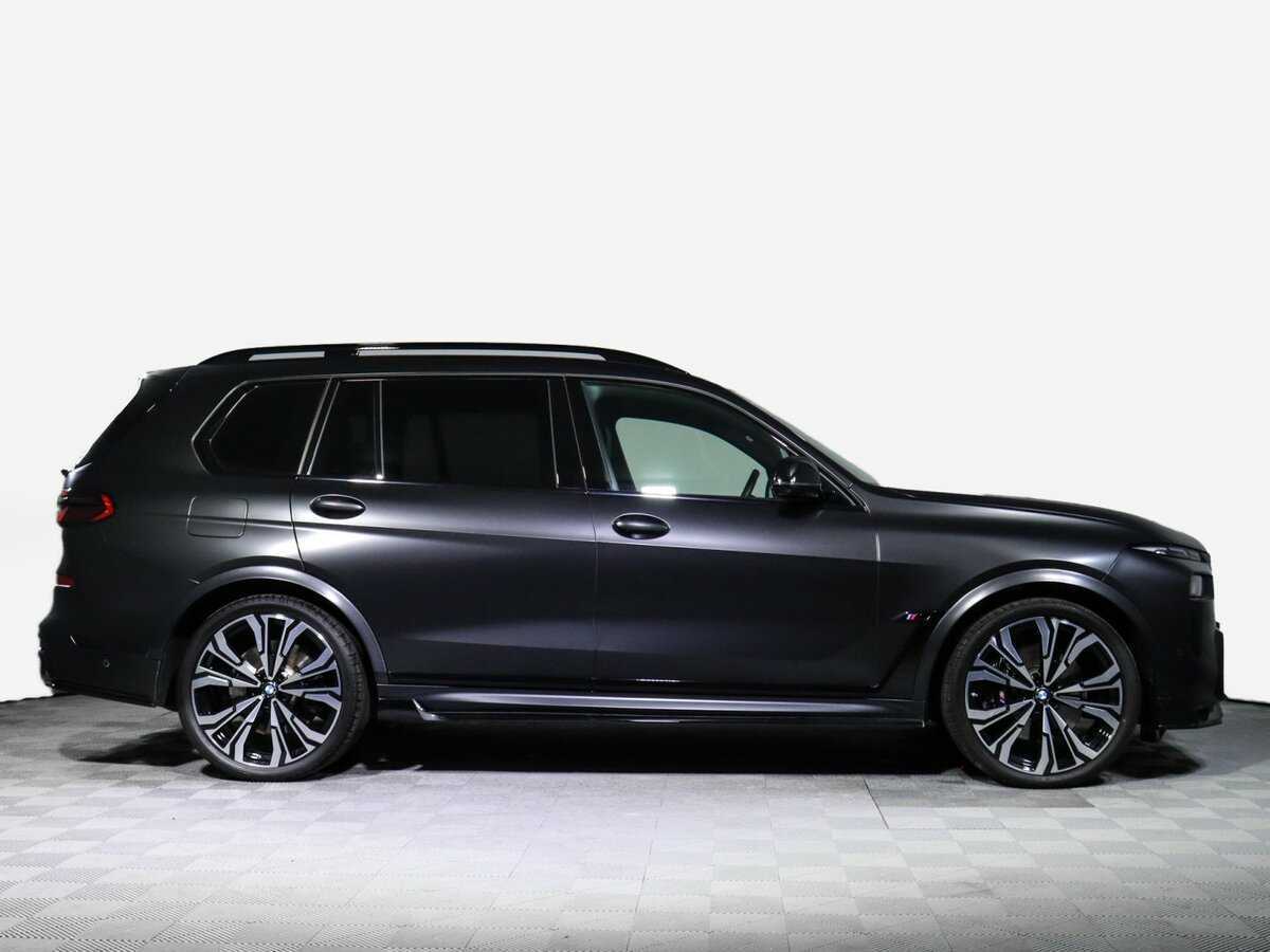 BMW X7 2023 года с пробегом. Фото: #3