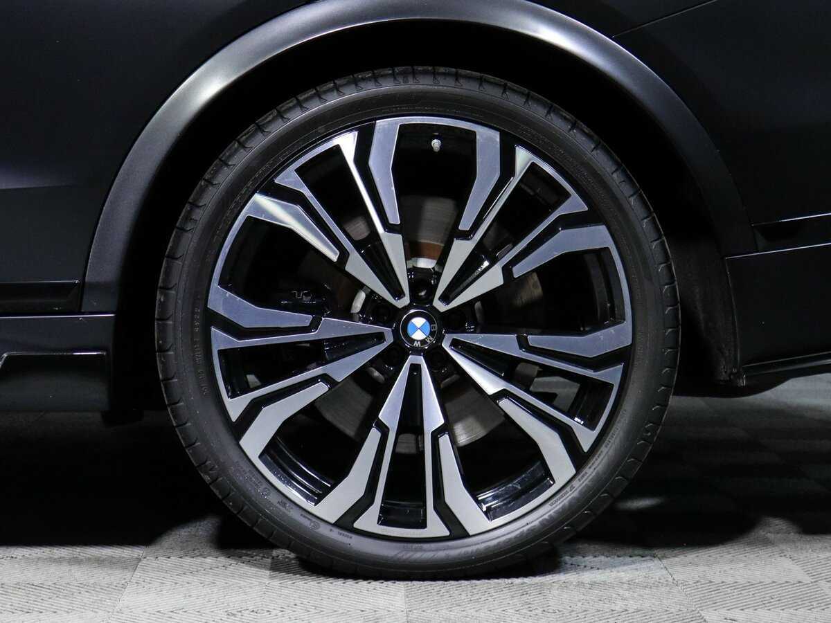 BMW X7 2023 года с пробегом. Фото: #11