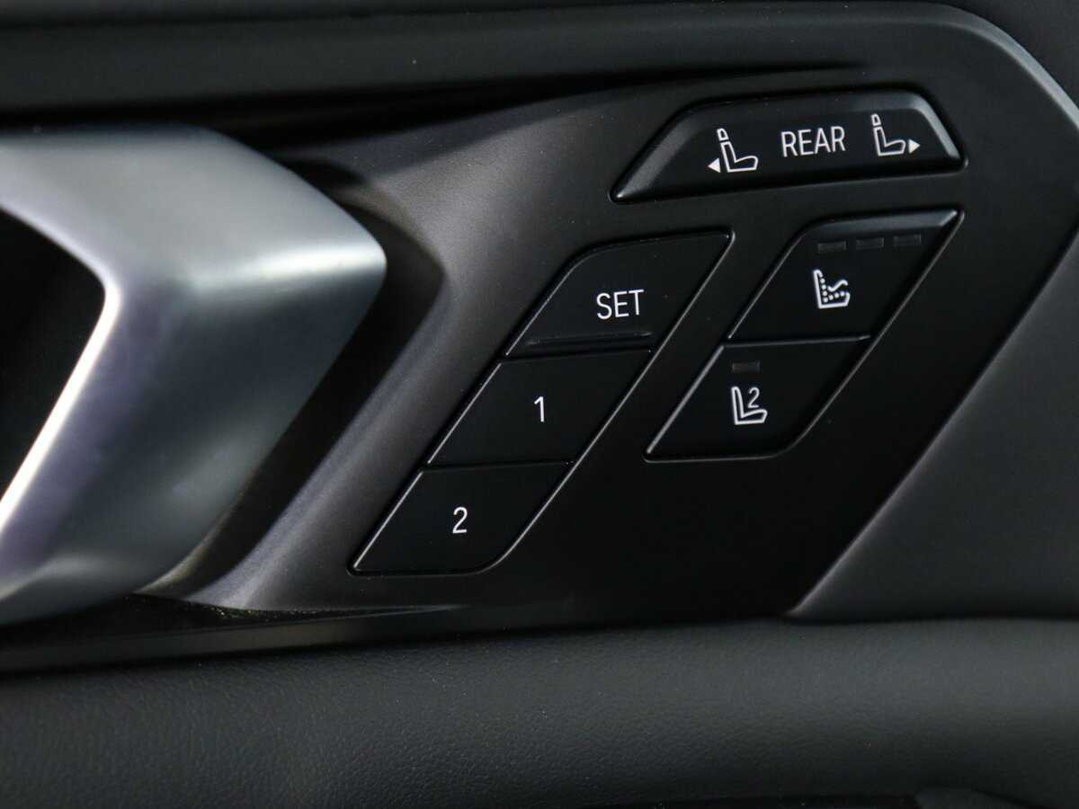 BMW X7 2023 года с пробегом. Фото: #22