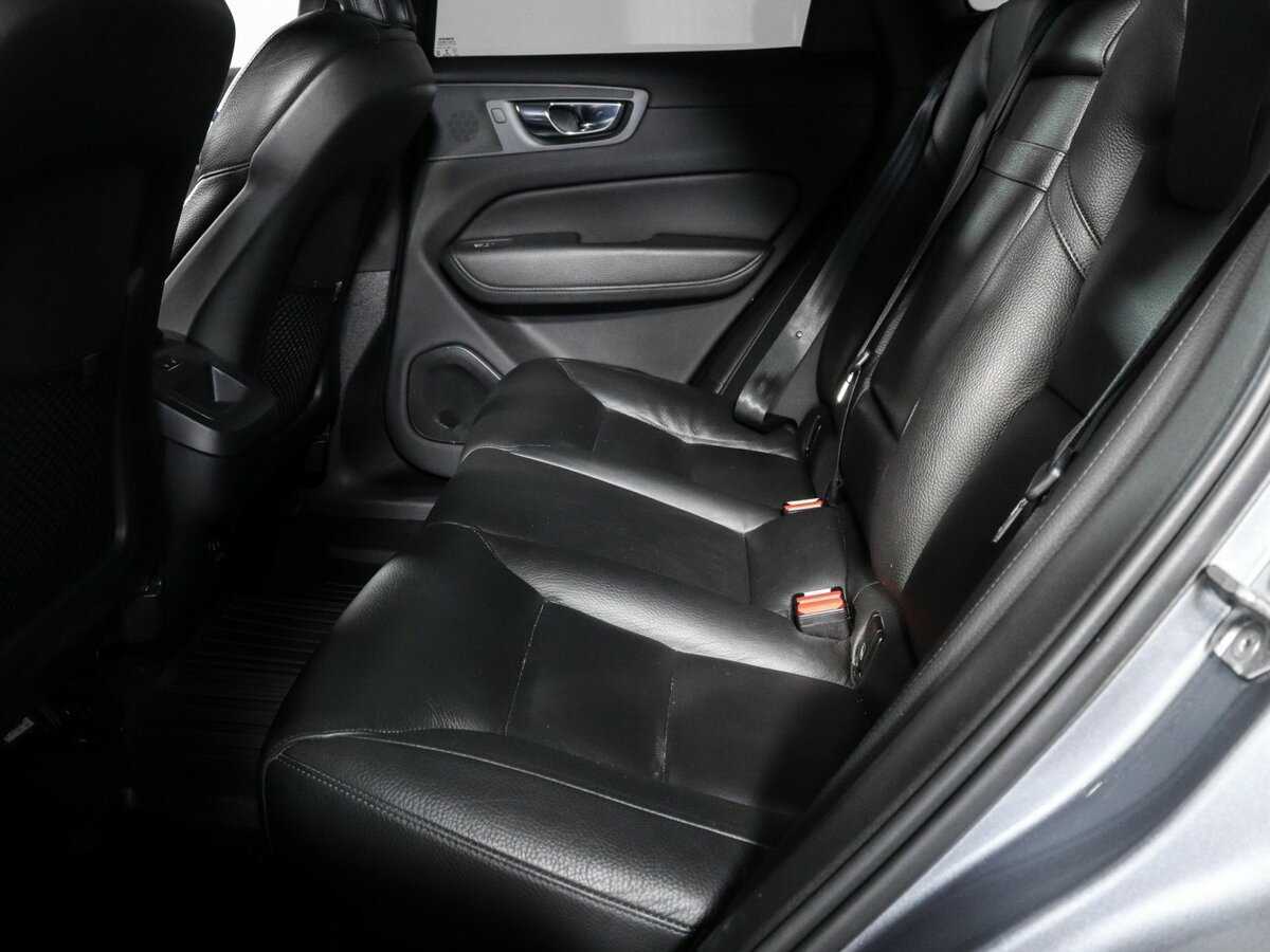 Volvo XC60 2020 года с пробегом. Фото: #6