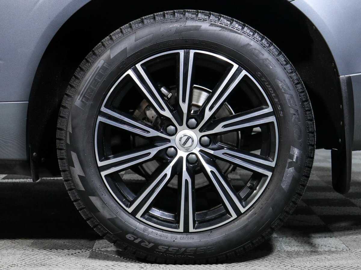 Volvo XC60 2020 года с пробегом. Фото: #11