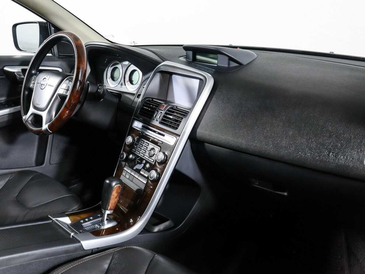 Volvo XC60 2010 года с пробегом. Фото: #5